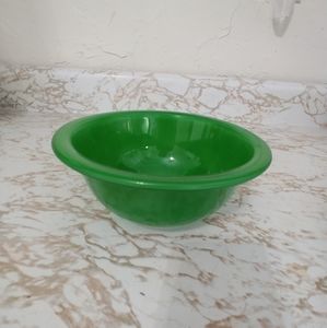 Small Pyrex Mixing Bowl